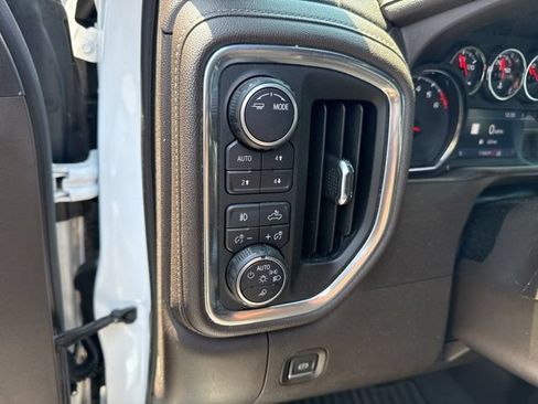 Used 2020 Chevrolet Silverado 1500 LTZ w/ LTZ Plus Package AWD/4WD image 10