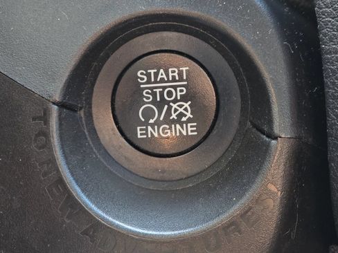 Used 2020 Jeep Renegade Sport AWD/4WD image 7