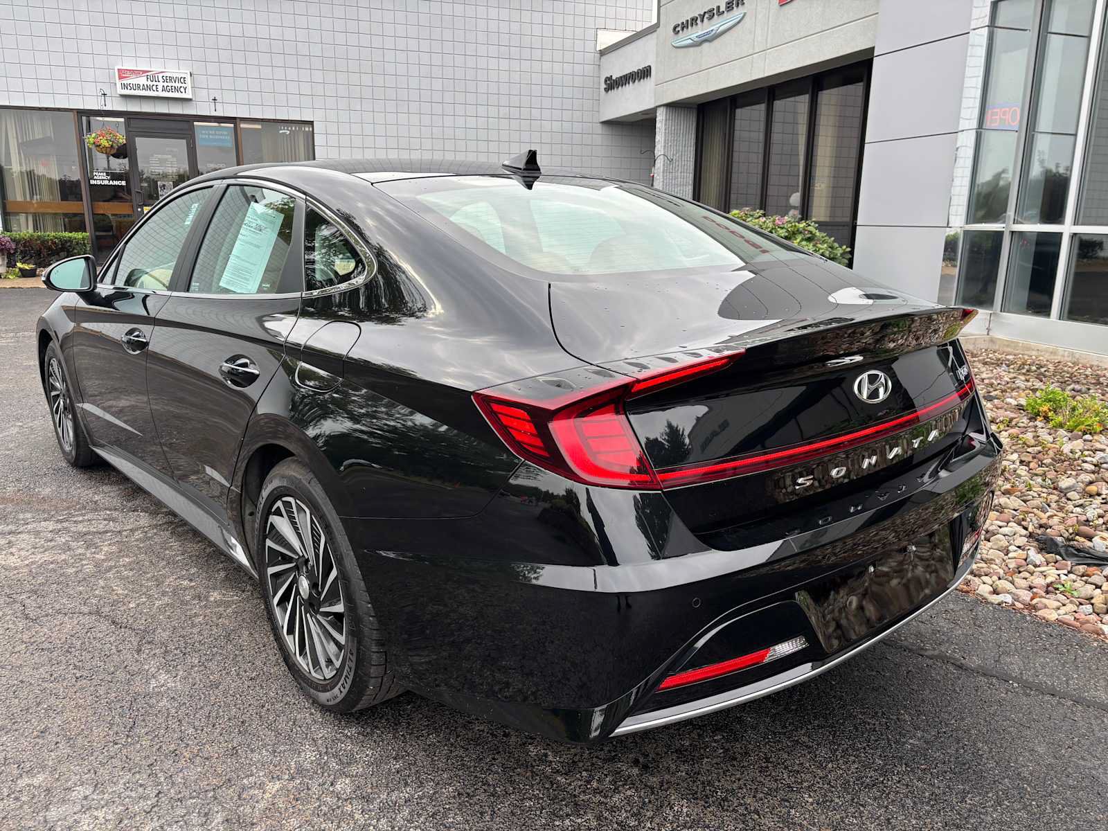 Used 2021 Hyundai Sonata Limited FWD image 4