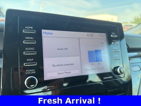 Used 2023 Toyota Camry LE image 6