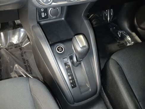 Used 2023 Nissan Kicks S image 19