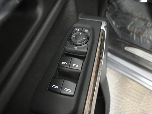 Used 2022 Chevrolet Silverado 1500 LT w/ Bed Protection Package image 19