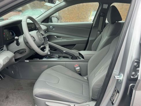 New 2026 Hyundai Elantra Sport FWD image 13