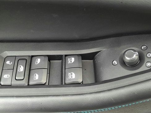 Used 2022 Jeep Grand Cherokee Trailhawk w/ Advanced Protech Group II image 16