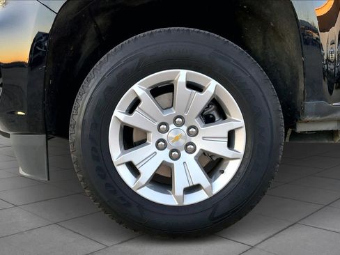 Used 2022 Chevrolet Colorado LT w/ Fleet Safety Package image 10