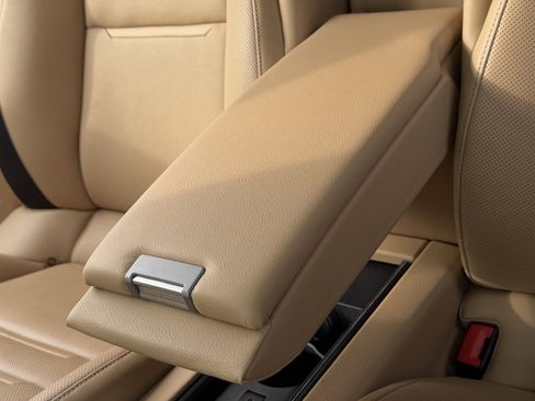 Used 2023 Porsche Panamera 4 Platinum Edition image 50