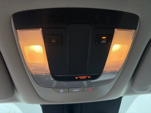 Used 2021 Kia Sorento S AWD/4WD image 28