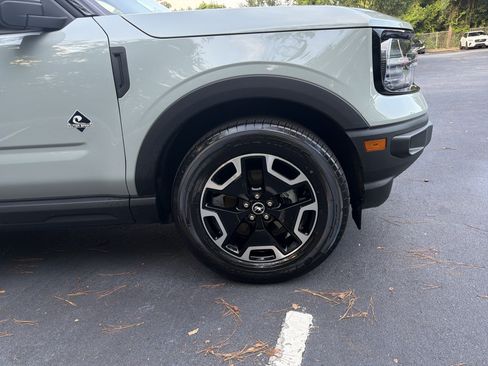 Used 2023 Ford Bronco Sport Outer Banks w/ Tech Package AWD/4WD image 13