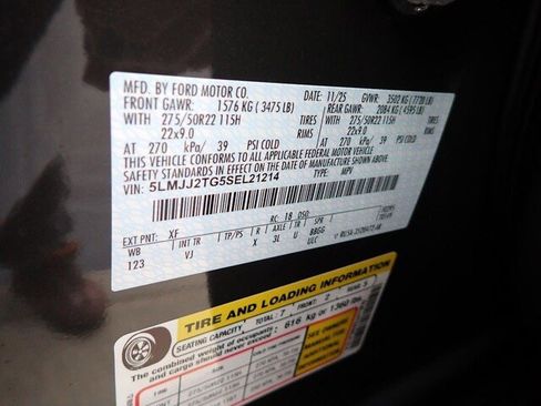 New 2025 Lincoln Navigator Black Label image 30