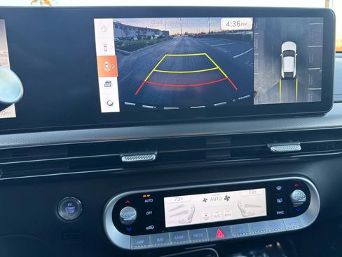 Used 2023 Genesis GV60 Performance image 38