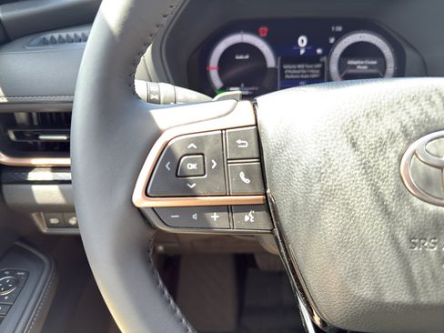 Certified 2026 Toyota Grand Highlander AWD Hybrid image 17