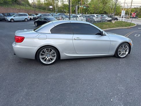 Used 2013 BMW 335i Convertible RWD image 54
