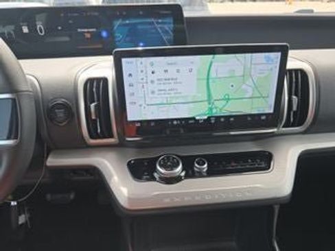 Certified 2025 Ford Expedition Max Active AWD/4WD image 16