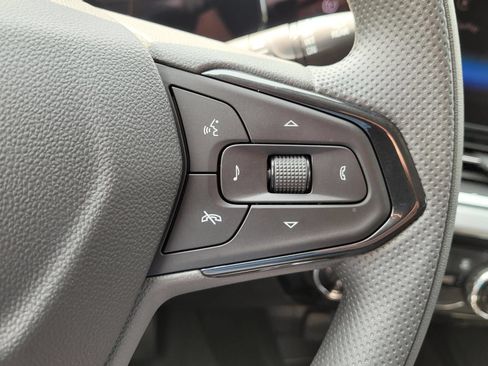 New 2026 Chevrolet Trax LT FWD image 22