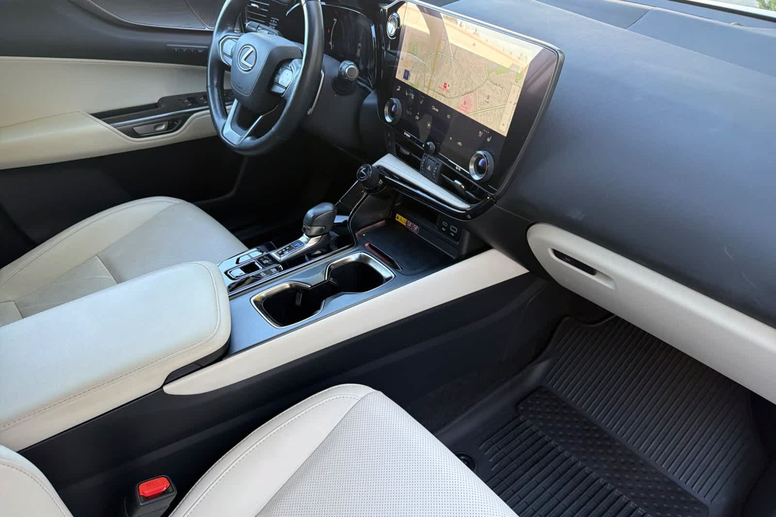 Used 2025 Lexus NX 450h+ AWD w/ Accessory Package (2T) image 17