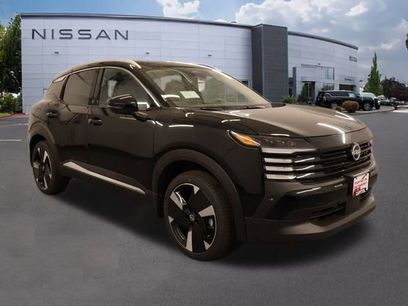 New 2025 Nissan Kicks SR w/ SR Premium Package