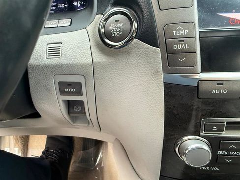 Used 2011 Lexus LS 460 AWD image 38