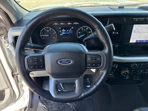 Used 2024 Ford F250 XL w/ STX Appearance Package AWD/4WD image 14