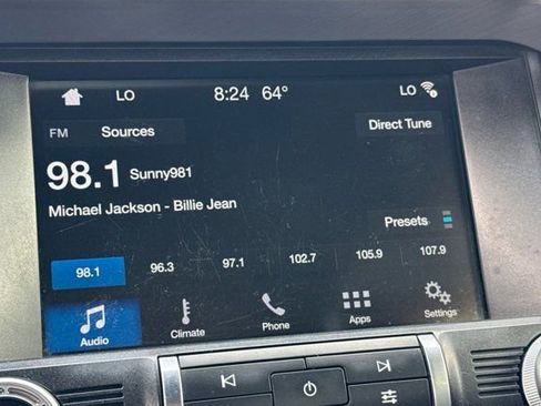 Used 2019 Ford Mustang Premium image 18