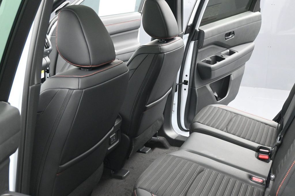 New 2026 Nissan Pathfinder Rock Creek AWD/4WD image 18