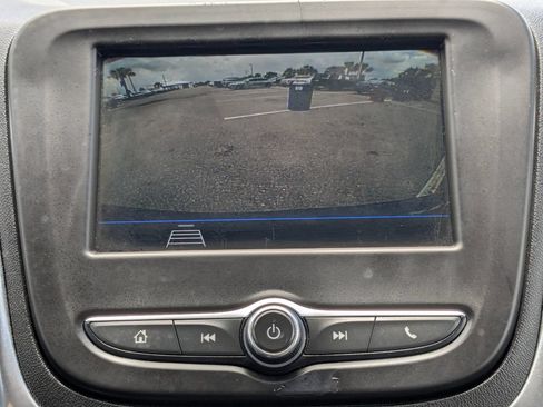 Used 2019 Chevrolet Equinox LT FWD image 26