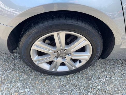 Used 2010 Audi A4 2.0T Premium AWD/4WD image 31