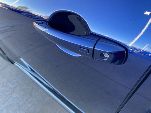 Used 2024 Nissan Rogue Platinum w/ Platinum Premium Package image 11