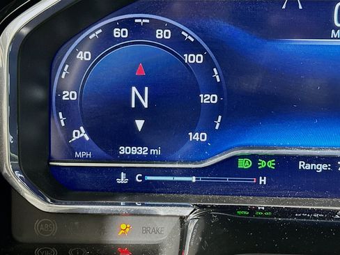 Used 2023 Chevrolet Silverado 1500 LT image 18