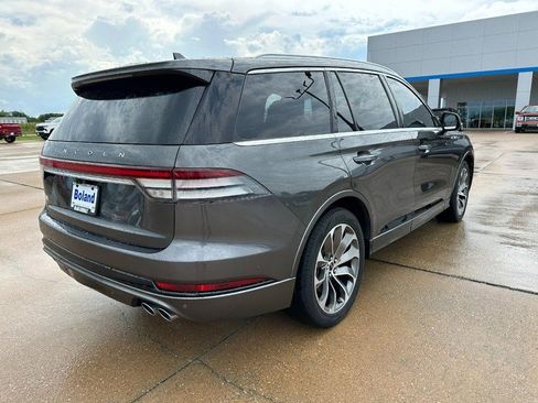 Used 2020 Lincoln Aviator Grand Touring w/ Equipment Group 302A image 3