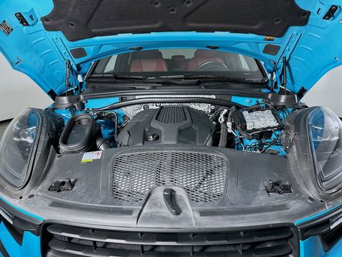 Used 2022 Porsche Macan image 33