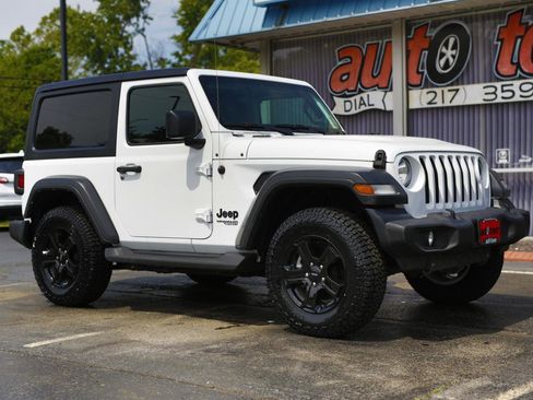 Used 2021 Jeep Wrangler Sport AWD/4WD image 19