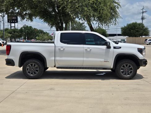 Certified 2024 GMC Sierra 1500 AT4X AWD/4WD image 8