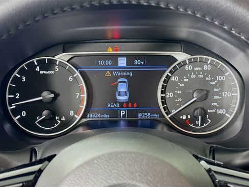 Used 2023 Nissan Altima 2.5 SV w/ SV Premium Package FWD image 12