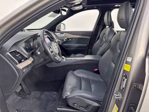 Used 2020 Volvo XC90 T8 Inscription w/ Protection Package image 17