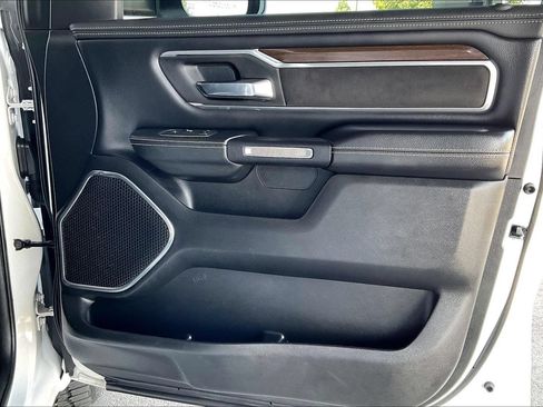 Used 2022 RAM 1500 Laramie AWD/4WD image 22