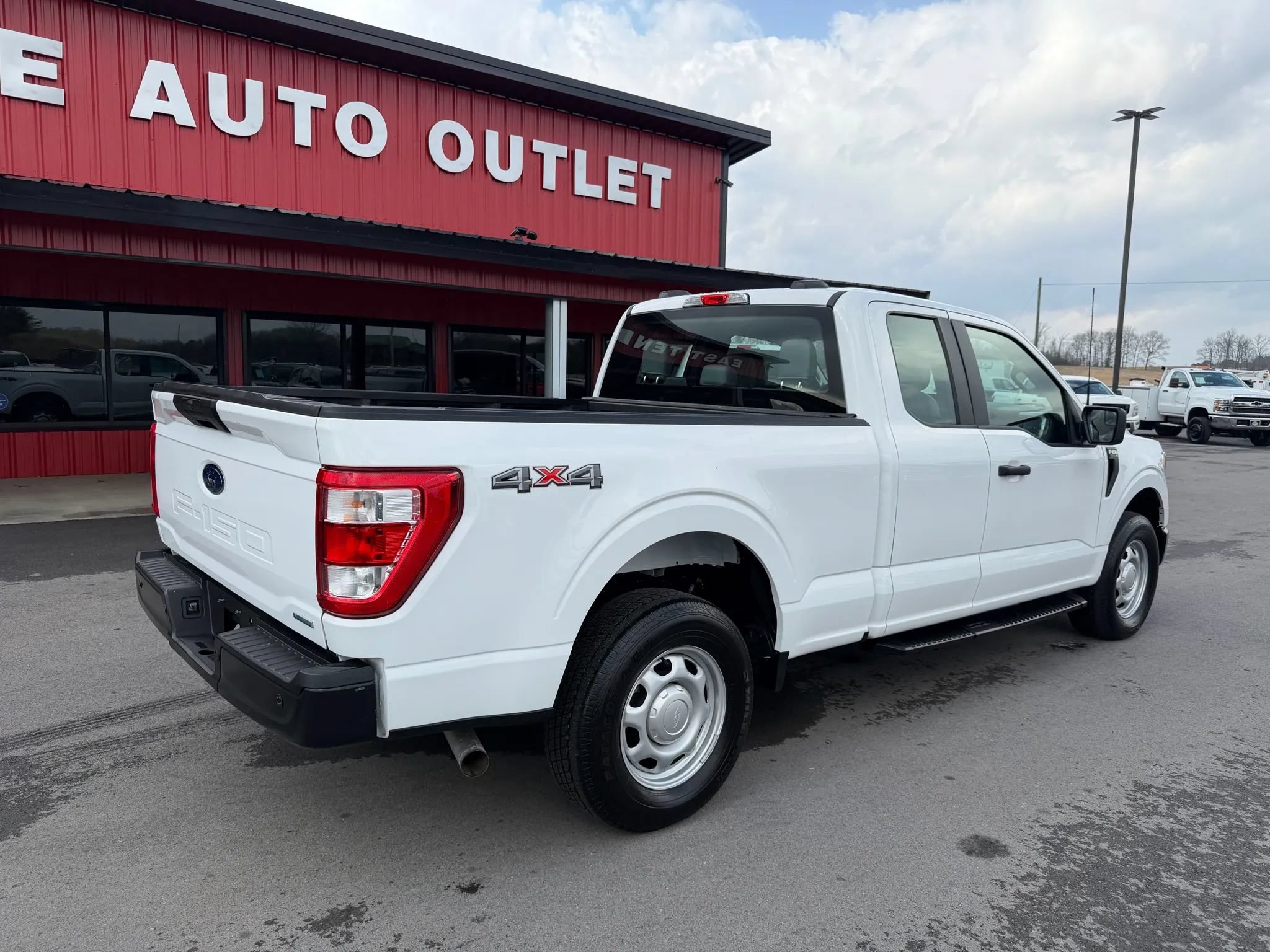 Used 2021 Ford F150 XL w/ Equipment Group 101A High AWD/4WD image 3