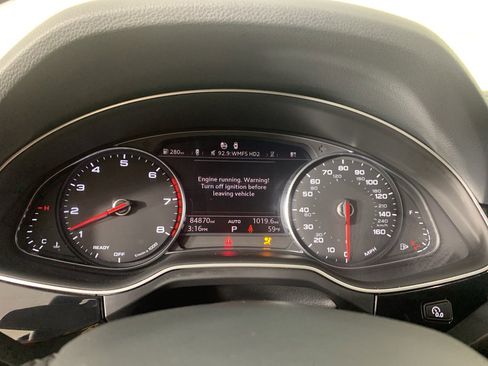 Used 2017 Audi Q7 3.0T Premium Plus image 22