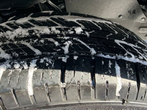 Used 2023 Toyota Tacoma TRD Sport w/ Technology Package image 24