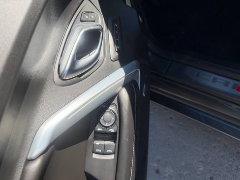 Used 2018 Chevrolet Camaro SS w/ LPO, Ground Effects Package RWD image 22