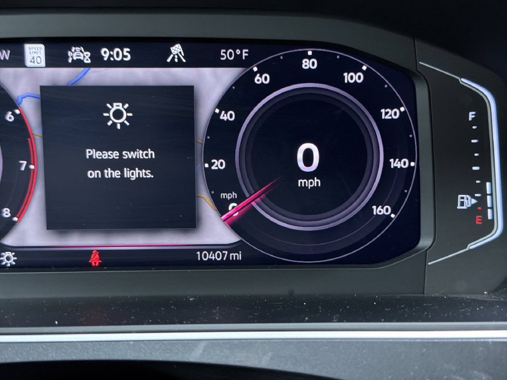 Used 2023 Volkswagen Tiguan SEL R-Line AWD/4WD image 12