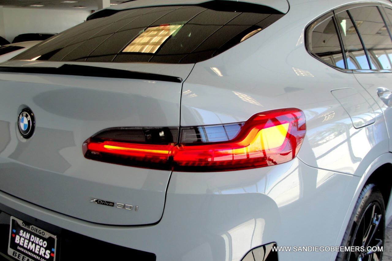 Used 2024 BMW X4 xDrive30i w/ Premium Package AWD/4WD image 8