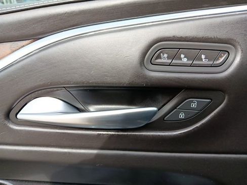 Used 2023 Cadillac Escalade Sport Platinum image 38