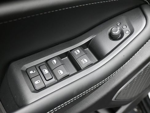 New 2026 Jeep Grand Cherokee Limited image 11