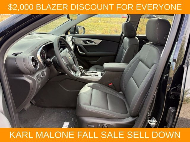 New 2026 Chevrolet Blazer LT w/ Sound & Technology Package AWD/4WD image 13