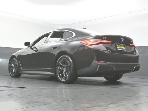 Used 2022 BMW i4 eDrive40 w/ Premium Package RWD image 42