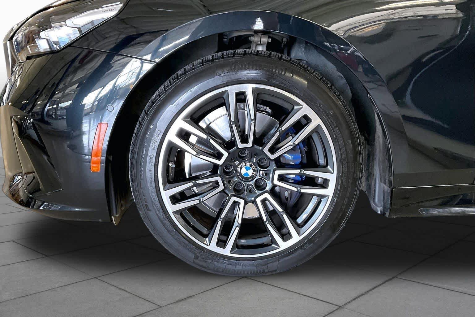Used 2026 BMW 530i RWD image 10