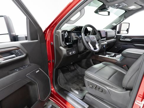 Used 2025 GMC Sierra 2500 SLT w/ SLT Premium Package AWD/4WD image 13