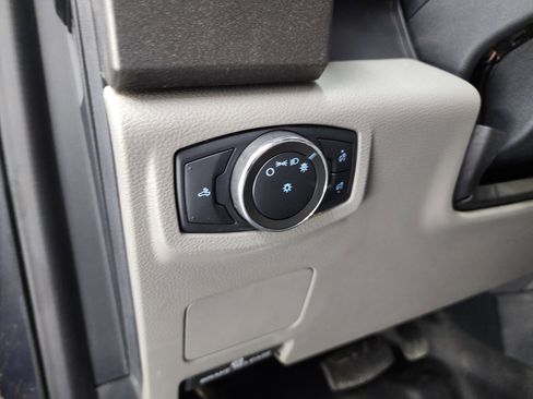 Used 2022 Ford F250 XL w/ STX Appearance Package image 37