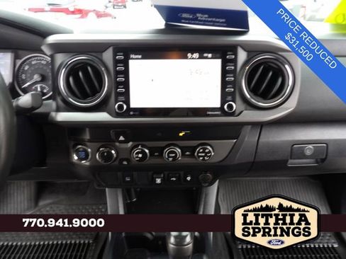Used 2020 Toyota Tacoma TRD Off-Road image 18