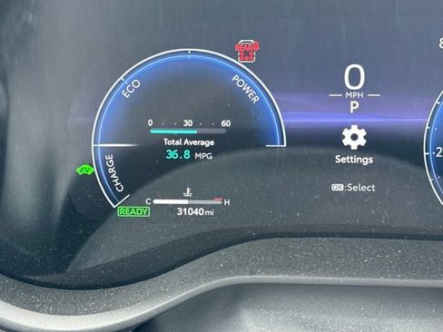 Used 2025 Toyota Sienna Platinum FWD image 22